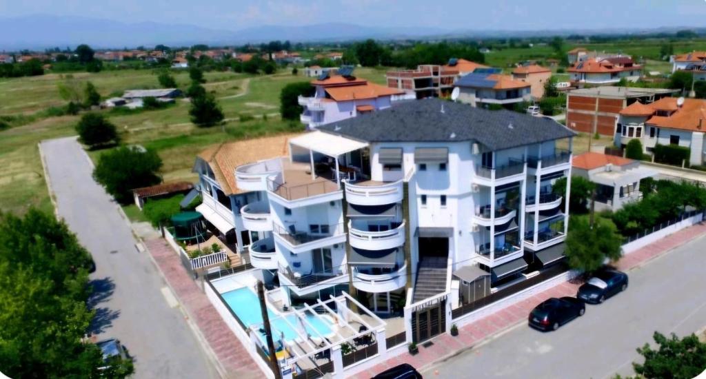 Villa Crystal Aura