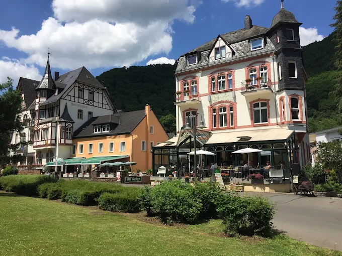 Pension Lindental - Motor Hotel Eifel