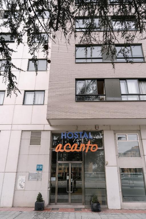 Hostal Acanto