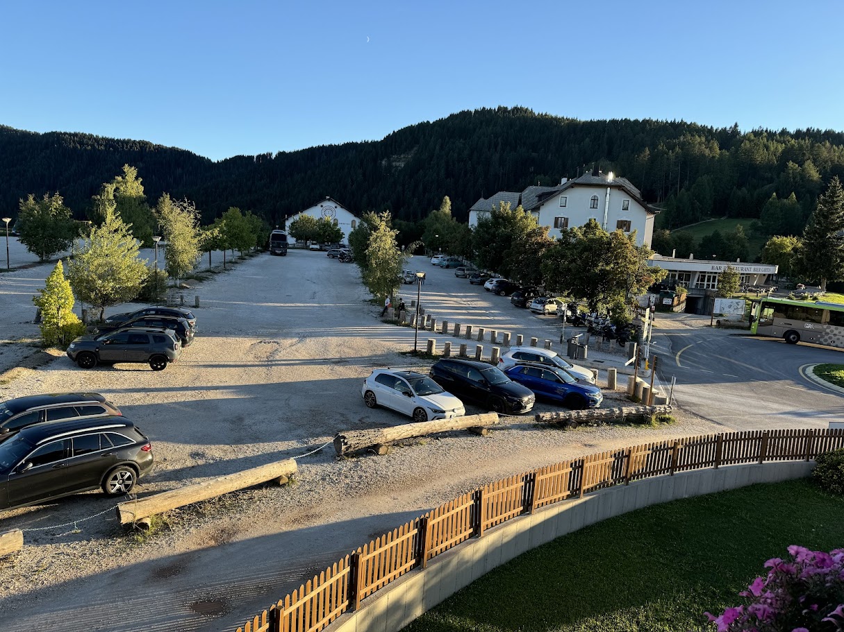 Hotel Leohard